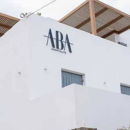 Aba ηospitalite Paros- The Luxury Suite, Naousa, Paros דירה נאוסה