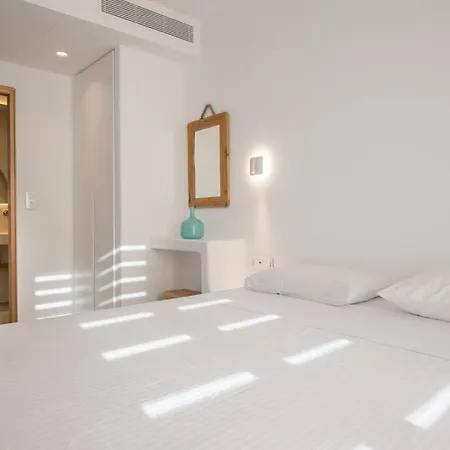 Aba ηospitalite Paros- The Luxury Suite, Naousa, Paros Apartment *