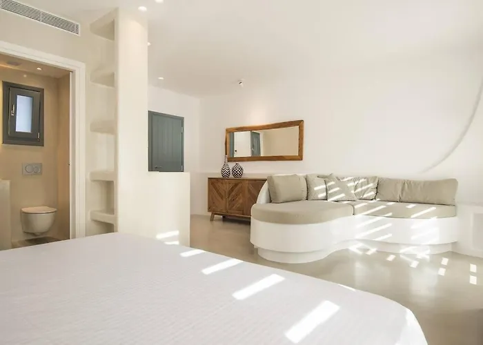 Aba ηospitalité Paros- The Luxury Suite, Naousa, Paros
